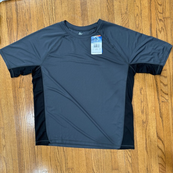 LOT 4 Men’s UPF/Sun Protection/Swim Shirts XL-XXL NWT - Picture 5 of 6